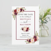 Elegant Modern Burgundy Lijst Floral Save The Date (Staand voorkant)