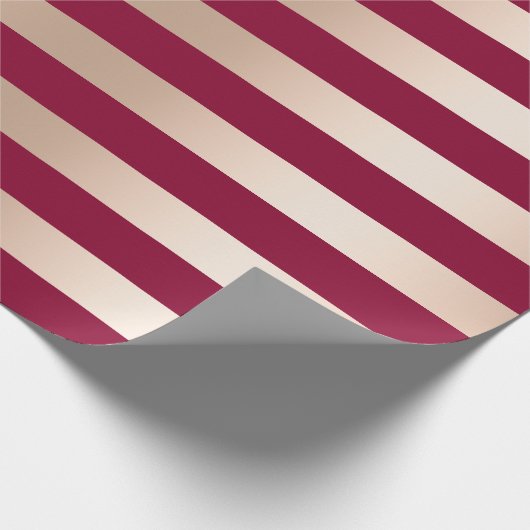 Elegant modern chick roos goud bordeaux gestreept cadeaupapier (Hoek)