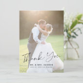 Elegant modern, eenvoudig script fotobruiloft bedankkaart (Staand voorkant)