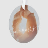 Elegant modern Eerste Kerstmis als Mr. & Mrs Foto Ornament (voorkant)