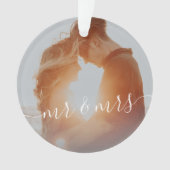 Elegant modern Eerste Kerstmis als Mr. & Mrs Foto Ornament (voorkant)