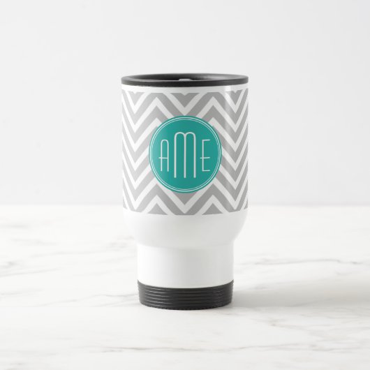 Elegant Modern Gray Chevron en Mint Monogram Reisbeker (Center)