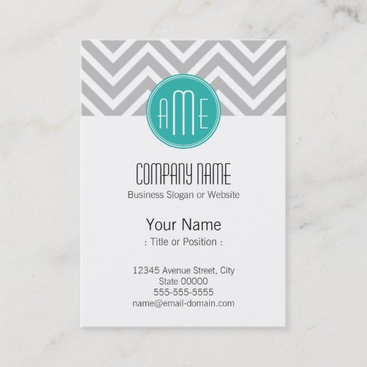 Elegant Modern Gray Chevron en Mint Monogram Visitekaartje (Voorkant)