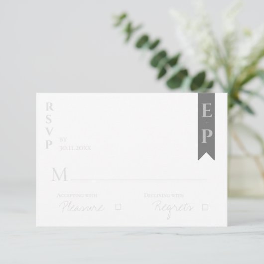 Elegant modern hedendaags minimalistisch huwelijk RSVP kaartje (Staand voorkant)