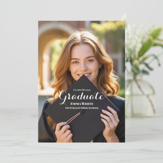 Elegant Modern High School Afstuderen aankondiging (Staand voorkant)