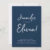 Elegant Modern Kids Verjaardag Script Navy Blauw Kaart (Voorkant)