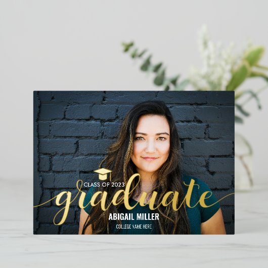 Elegant modern Manuscript Afstuderen Afstuderen Folie Uitnodiging (Staand Voorkant)