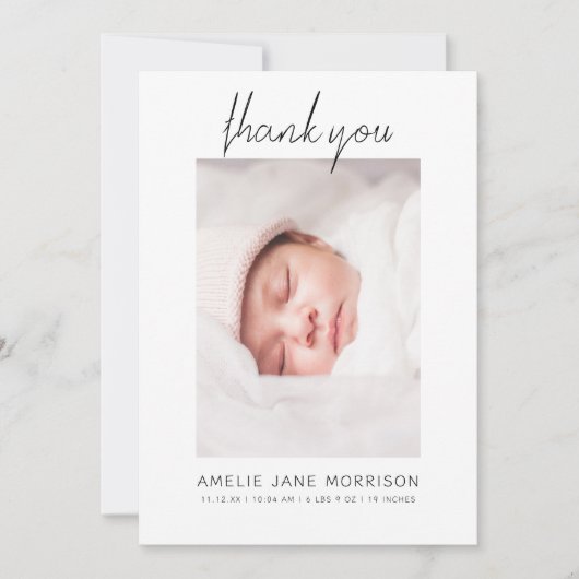 Elegant Modern Minimalistisch Script Baby Foto's G Bedankkaart (Voorkant)