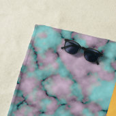 Elegant Modern Monogrammed Marble Black Gold Strandlaken (In situ)