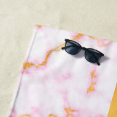 Elegant Modern Monogrammed Marble Black Gold Strandlaken (In situ)