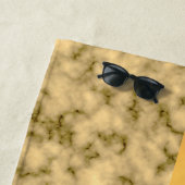 Elegant Modern Monogrammed Marble Black Gold Strandlaken (In situ)