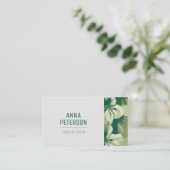 Elegant Modern  Organic Green Flowers Visitekaartje (Staand voorkant)