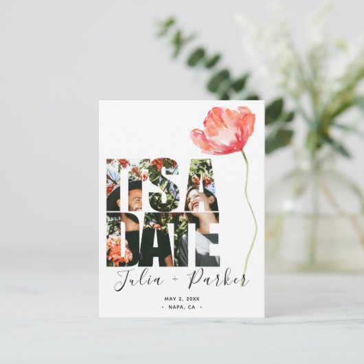 Elegant Modern Poppy Red Wedding Sla de datum op Aankondigingskaart (Staand voorkant)