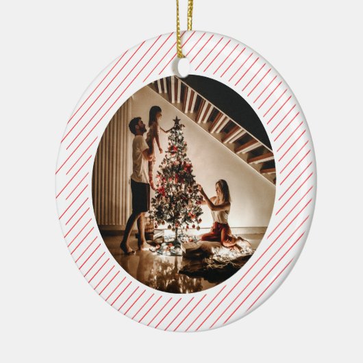 Elegant Modern Red Stripes Christmas Family Photo Keramisch Ornament (Links)