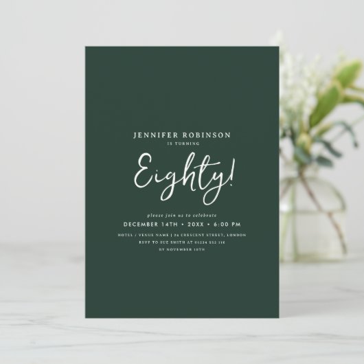 Elegant Modern Script 80th Birthday Party Emerald Kaart (Staand voorkant)