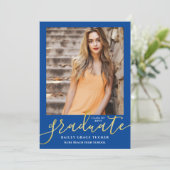 Elegant modern script donkerblauw foto-Afstuderen Aankondiging (Staand voorkant)