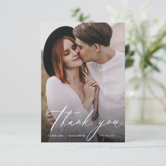 Elegant modern script minimalistische bruiloft dan bedankkaart (Staand voorkant)