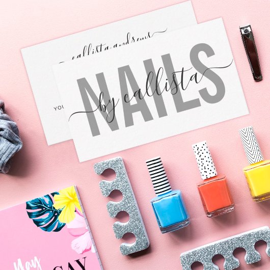 Elegant modern Simple Typography Nail Artist Visitekaartje