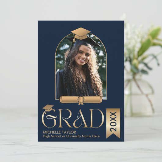 Elegant Modern Stijlvol Foto Goud Afstuderen Pet Kaart (Staand voorkant)