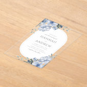 Elegant Modern Stoffig Blauw Bloemen Bruiloft Acryl Uitnodigingen (Laagn)