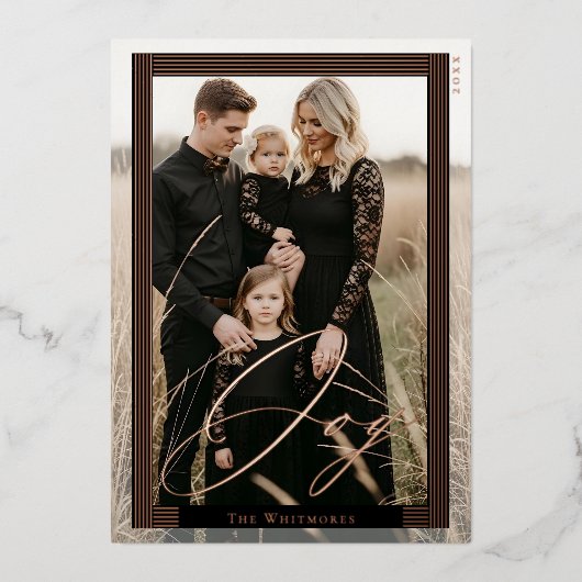 Elegant Modern Strip Lijst Full Photo Joy Script Folie Feestdagenkaart (Voorkant)