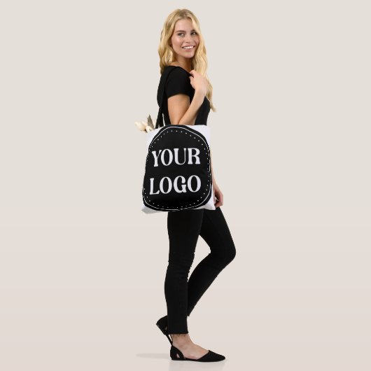 Elegant, modern, verfijnd, & bewerkbaar. tote bag (Op model)
