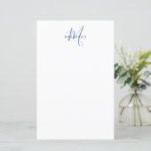 Elegant modern White Blue Script Monogram Paper (Staand voorkant)