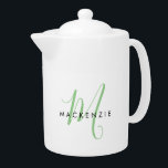 Elegant modern White Green Script Monogram Theepot<br><div class="desc">Elegant Modern White Green Script Monogram teapot. Een elegant groen manuscriptmonogram dat met een schone zwarte san-serif doopvont wordt gecombineerd maakt voor een hedendaagse blik.</div>