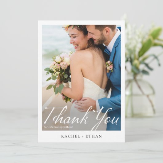 Elegant Modern White Script Photo Wedding Bedankkaart (Staand voorkant)
