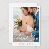 Elegant Modern White Script Photo Wedding Bedankkaart (Voorkant / Achterkant)