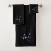 Elegant modern zwart blauw Script-monogram Bad Handdoek (Insitu)