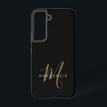 Elegant modern zwart Gold Script-monogram Samsung Galaxy Hoesje<br><div class="desc">Elegant modern Black Gold Script Monogram telefoontas. Een elegant goudscriptmonogram gecombineerd met een schone witte san-serif doopvont maakt voor een hedendaagse blik.</div>