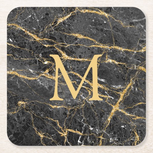 Elegant modern zwart goudmarmer monogram kartonnen onderzetters (Voorkant)