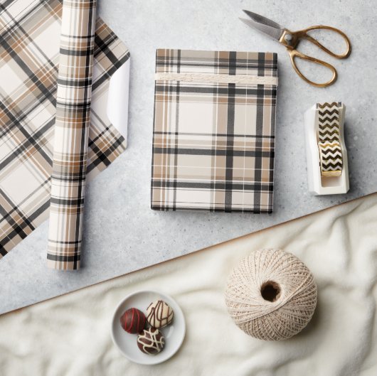 Elegant Monochrome Plaid Holiday Cadeaupapier (Crafts)