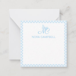 Elegant Monogram Baby Blue Gingham Gepersonaliseer Notitiekaartje