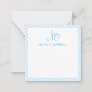 Elegant Monogram Baby Blue Gingham Gepersonaliseer Notitiekaartje