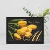 Elegant Monogram Black en Gold Tulip Uitnodiging (Staand voorkant)