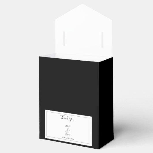Elegant Monogram Black & White Wedding Bedankdoosjes (Geopend)