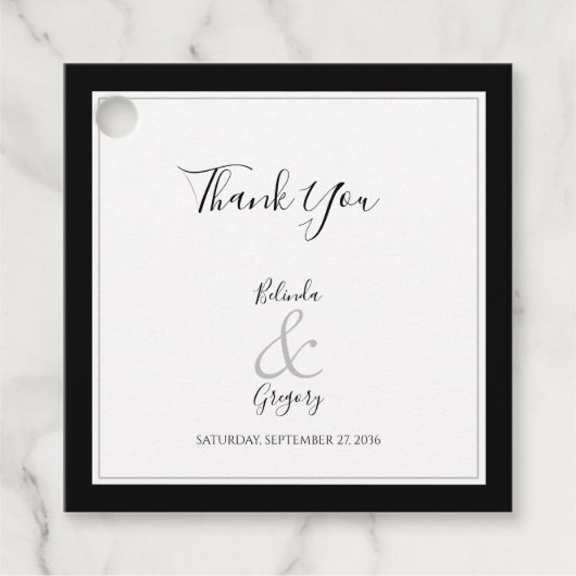 Elegant Monogram Black & White Wedding Gift Bedankjes Labels (Voorkant)