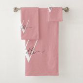 Elegant Monogram Blush Roze Name Script Bad Handdoek (Insitu)