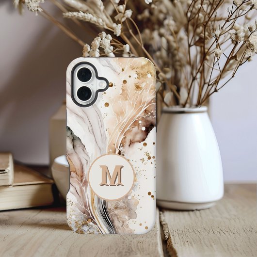 Elegant Monogram Bruine Goud Marmer Abstract Ontwe iPhone 15 Case