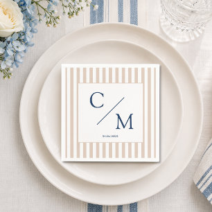 Elegant Monogram Bruine Strepen Kust Bruiloft  Servet