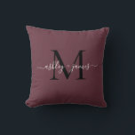 Elegant Monogram Burgundy Script Names Wedding Kussen<br><div class="desc">Chic monogrammed keepaardkussen met uw namen en monogram in witte elegante handgeschreven manuscriptkalligrafie en zwarte moderne typografie op een woeste achtergrond. Voeg gewoon uw namen en monogram toe. Exclusief voor u ontworpen door Happy Dolphin Studio. Neem contact met ons op via happydolphinstudio@outlook.com als je hulp of overeenkomende producten nodig hebt....</div>