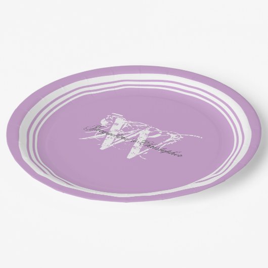Elegant monogram chique mauve en witte bruiloft papieren bordje (Gekanteld)
