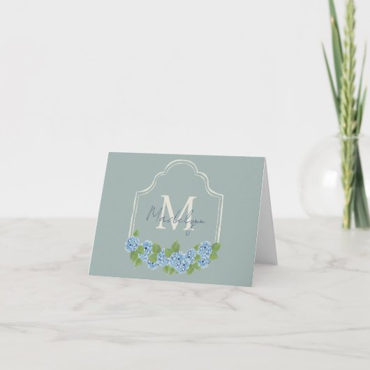 Elegant Monogram Crest Blue Hydrangea Note Kaart (Voorkant)