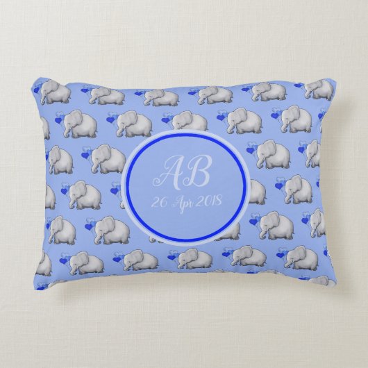 Elegant Monogram Cute Baby Boy Elephants Nursery Accent Kussen (Voorkant)