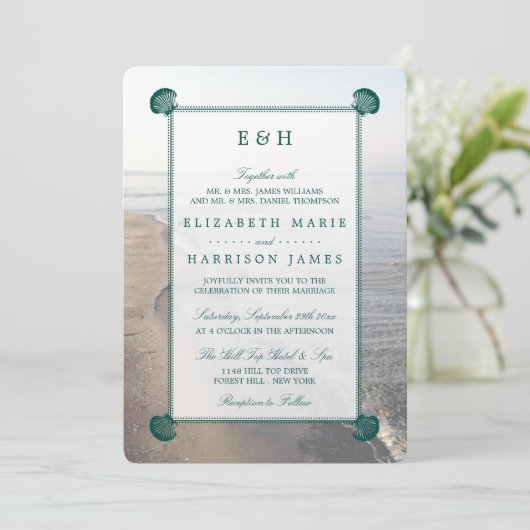 Elegant monogram en Blauwgroen Scallop Beach Wedde Kaart (Staand voorkant)