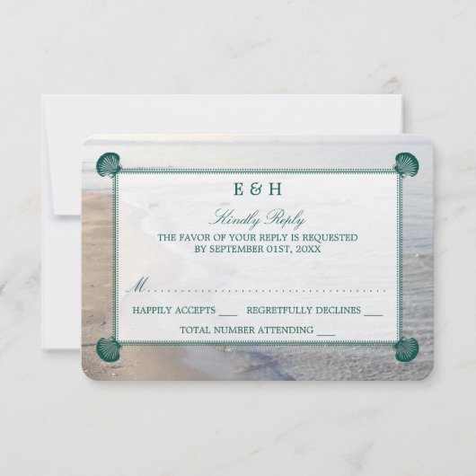Elegant monogram en Blauwgroen Scallop Beach Wedde RSVP Kaartje (Voorkant)