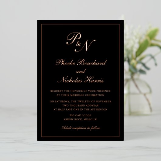Elegant Monogram Formal Black Wedding Roos Gold Folie Uitnodiging (Staand Voorkant)