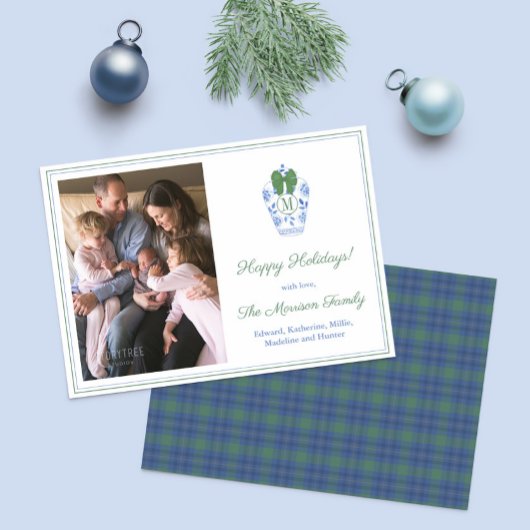 Elegant Monogram Groene Boog Familiefoto Kerstmis Feestdagenkaart